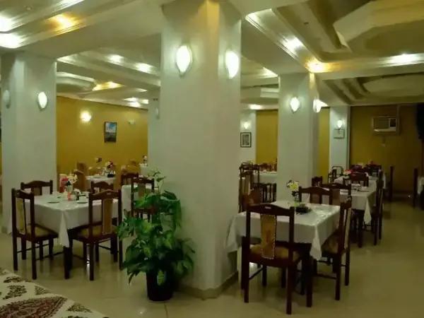 رستوران هتل صدرا تنکابن