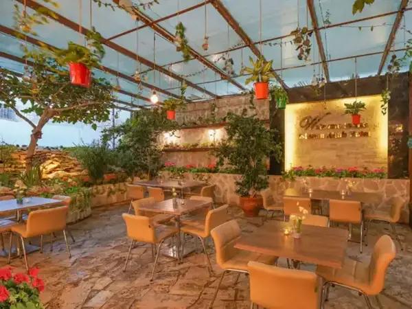 رستوران هتل آفتاب اصفهان